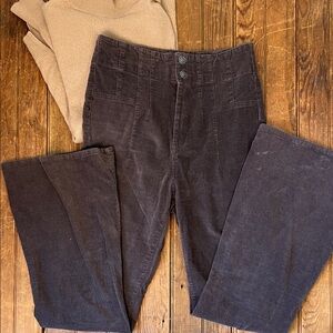 Women’s high waisted flare leg Brown Corduroy Pants size medium